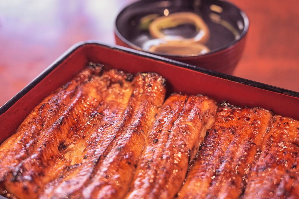 鰻の蒲焼と汁物